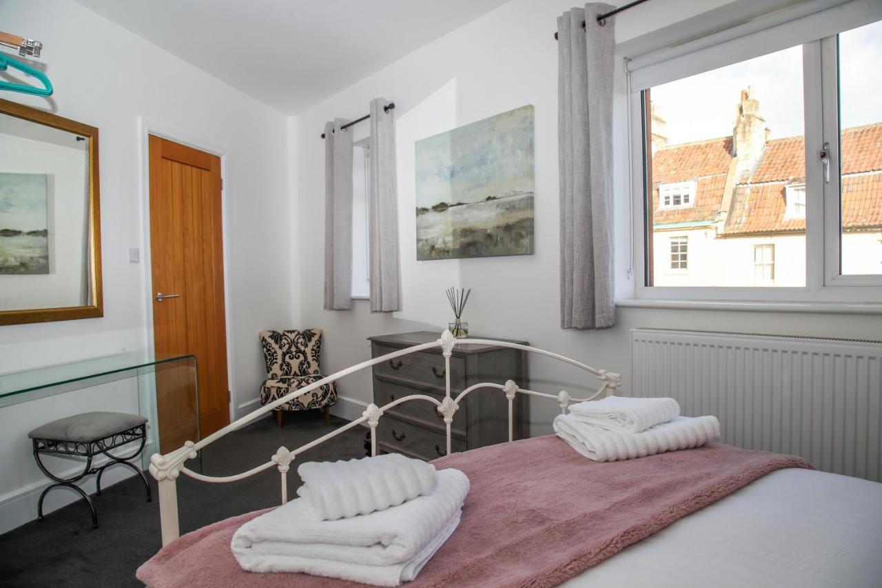 Burgess Yard 2-Bedroom Cottage, Бат Экстерьер фото
